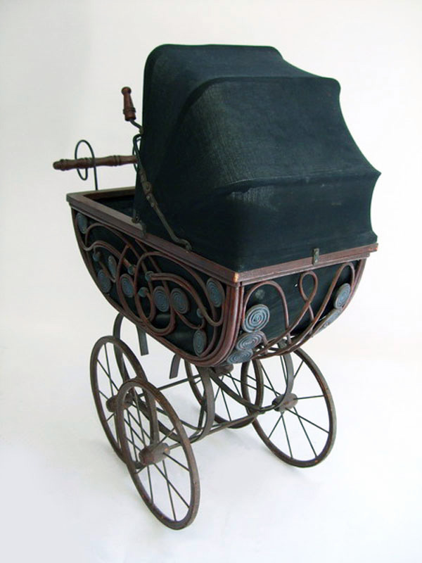 cochecito mu§eca madera metal 90x34x69 1u